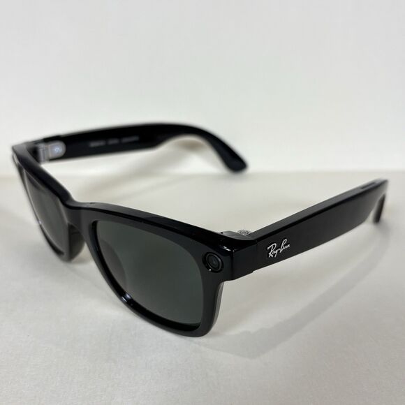 Ray-Ban Meta Wayfarer RW4006 601/71 50 Smart Glasses with Case ESSILORLUXOTTICA - Picture 10 of 16